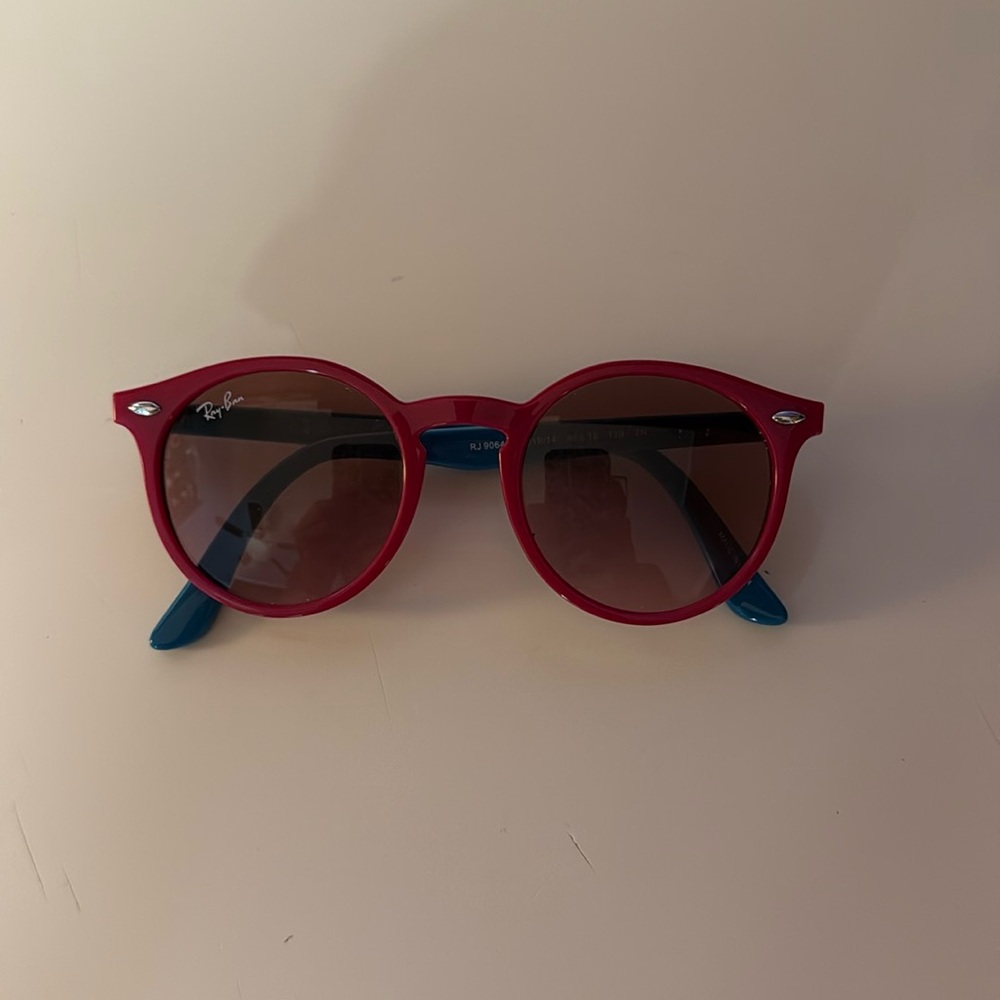 Ray-ban girls sunglasses